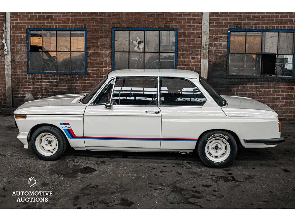 BMW 2002 101pk -Orig. NL- 1975, 10-GD-54