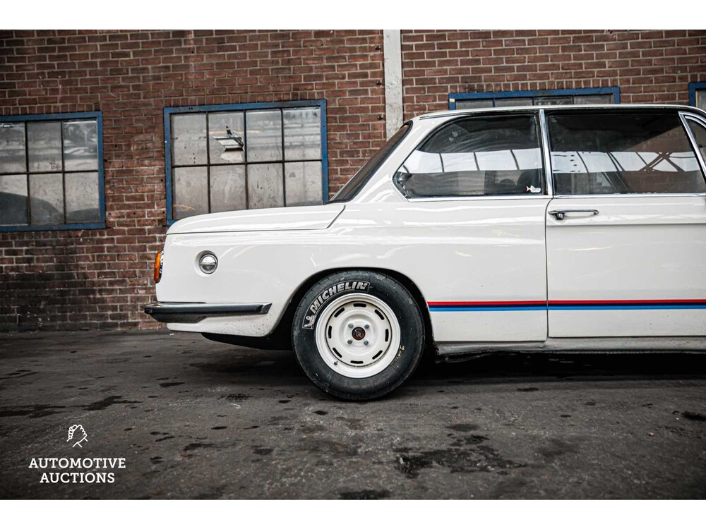 BMW 2002 101pk -Orig. NL- 1975, 10-GD-54