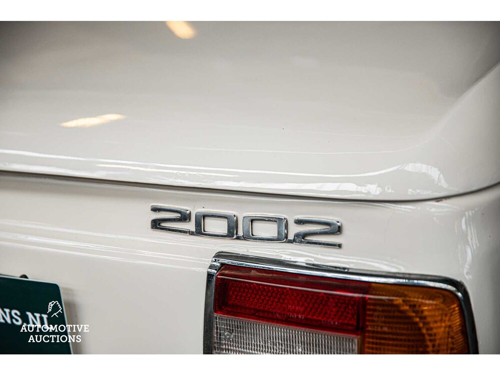 BMW 2002 101pk -Orig. NL- 1975, 10-GD-54