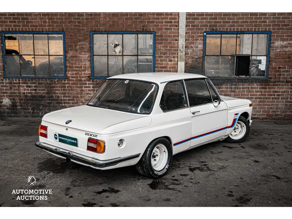 BMW 2002 101pk -Orig. NL- 1975, 10-GD-54