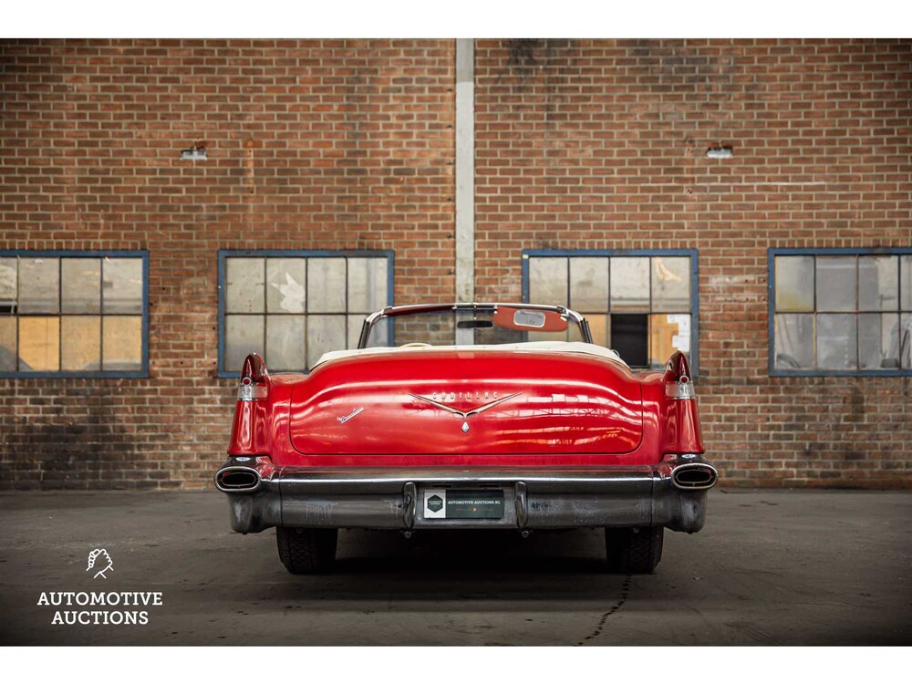 Cadillac Sixty-Two Convertible 5.7 V8 272pk 6267 1956, AM-52-95