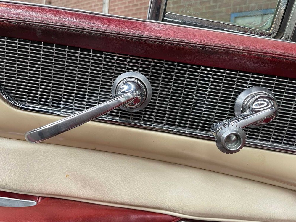 Cadillac Sixty-Two Convertible 5.7 V8 272pk 6267 1956, AM-52-95