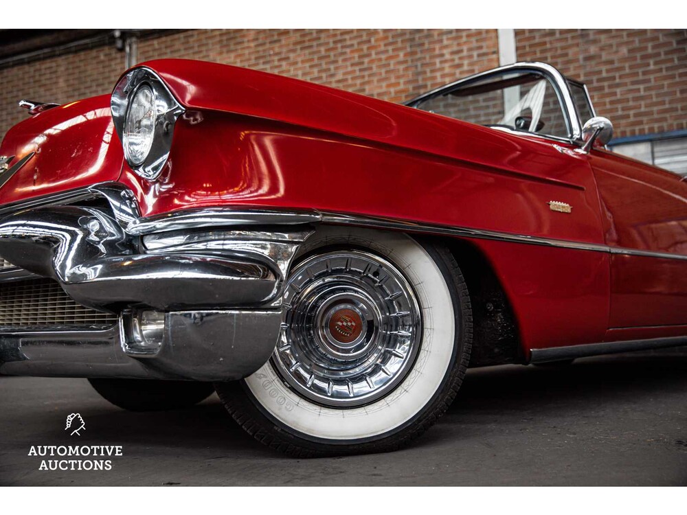 Cadillac Sixty-Two Convertible 5.7 V8 272pk 6267 1956, AM-52-95