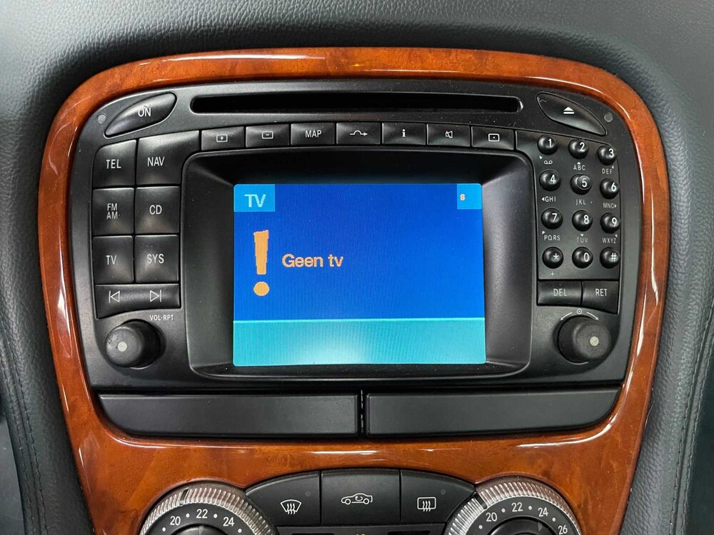 Mercedes-Benz SL500 Roadster 5.0 V8 R230 306hp 2002, 38-GLR-1 -Youngtimer-