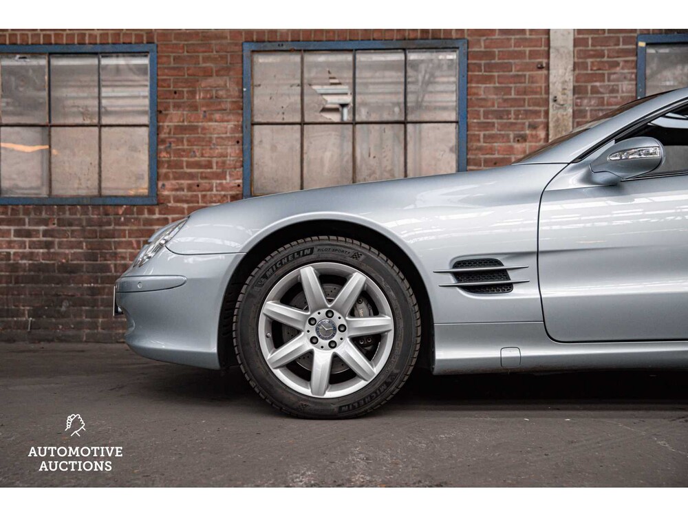 Mercedes-Benz SL500 Roadster 5.0 V8 R230 306hp 2002, 38-GLR-1 -Youngtimer-