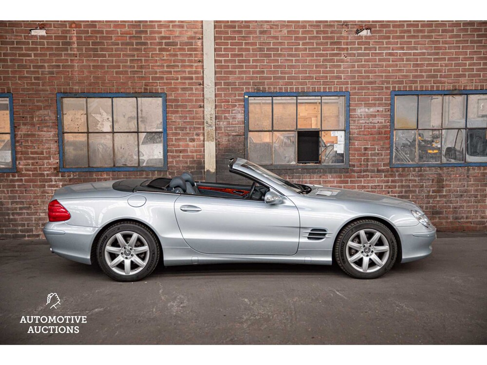 Mercedes-Benz SL500 Roadster 5.0 V8 R230 306hp 2002, 38-GLR-1 -Youngtimer-