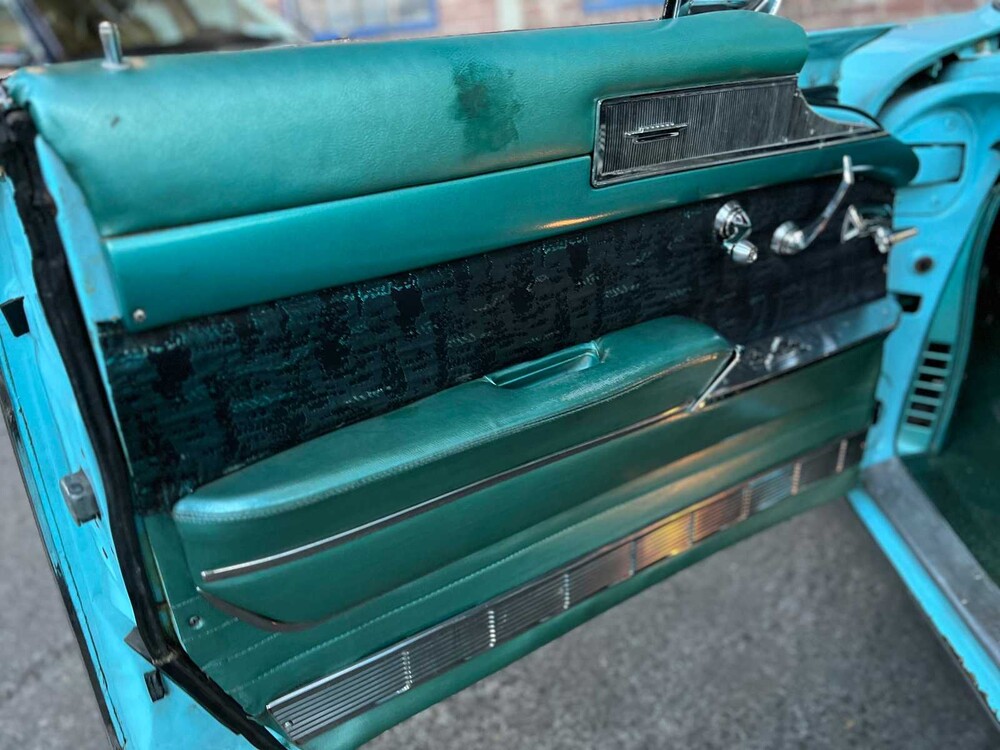 Cadillac Limousine De Ville V8 1958, DM-81-32