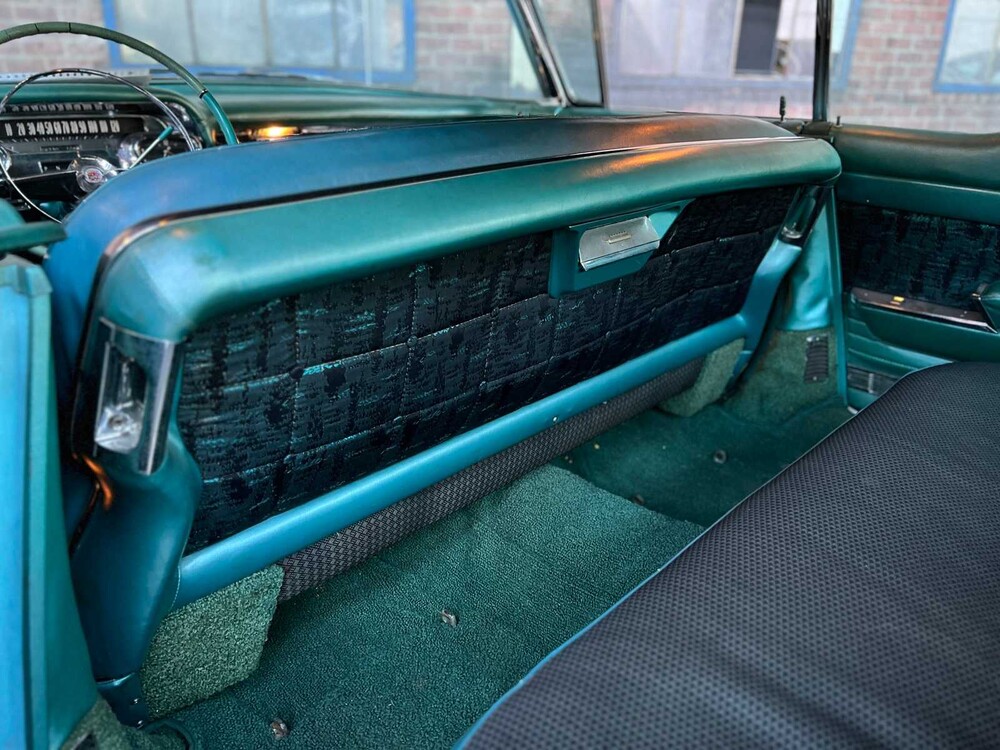 Cadillac Limousine De Ville V8 1958, DM-81-32