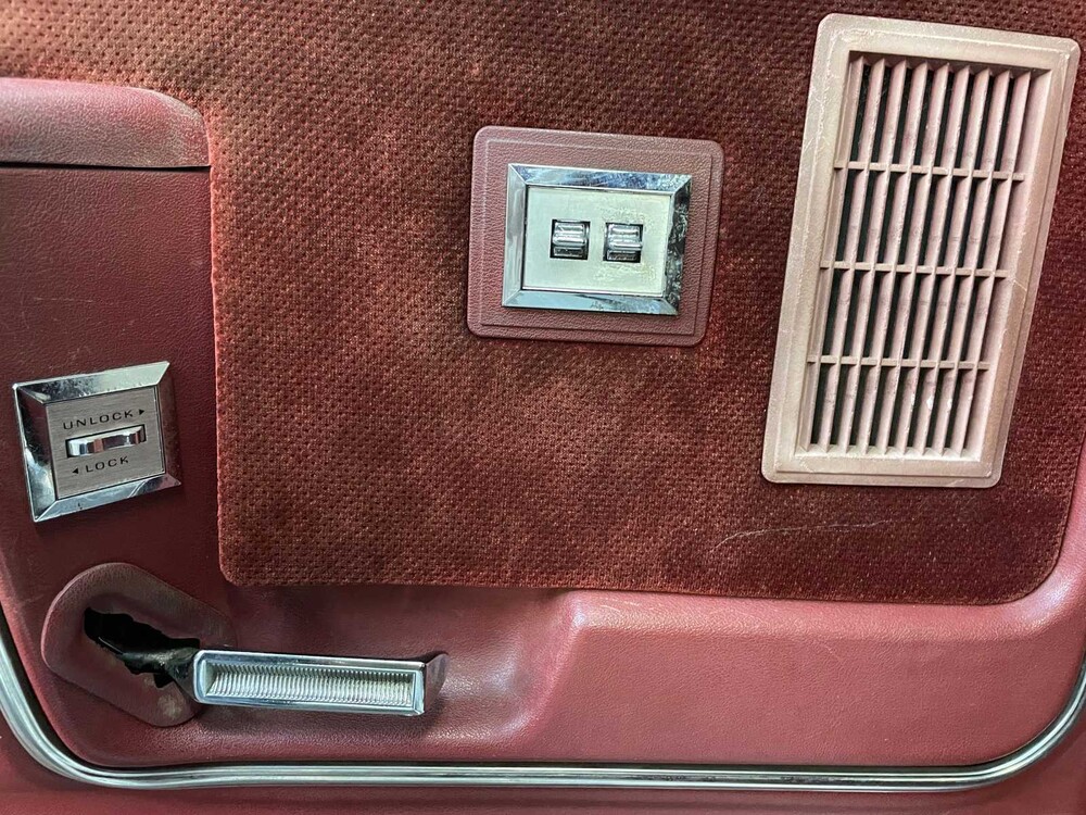 Ford F250 XLT 7.5 V8 Pick-Up Truck F-Series VII 228pk 1985, VVF-76-P