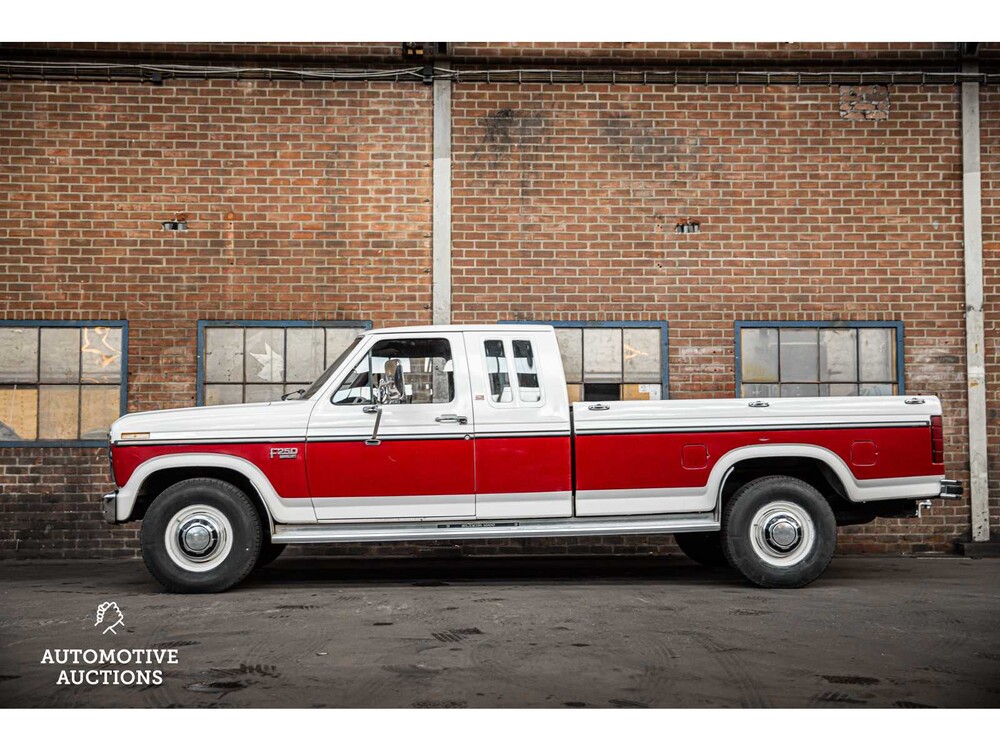 Ford F250 XLT 7.5 V8 Pick-Up Truck F-Series VII 228pk 1985, VVF-76-P