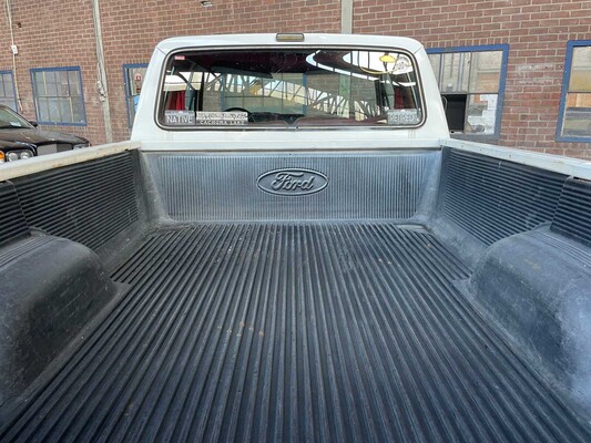 Ford F250 XLT 7.5 V8 Pick-Up Truck F-Series VII 228pk 1985, VVF-76-P