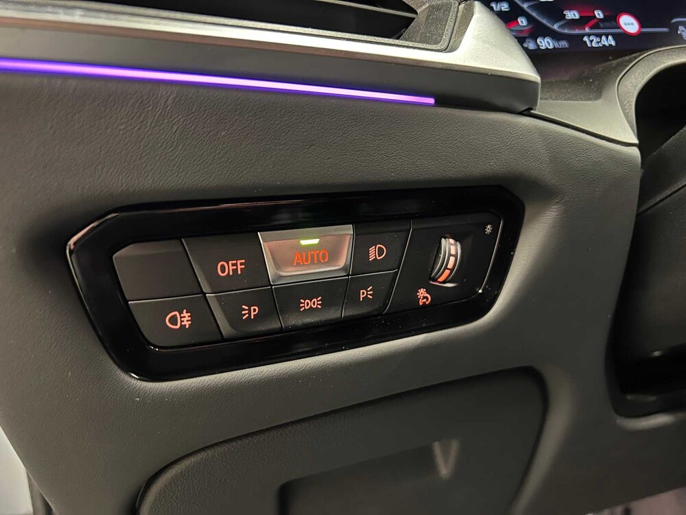 BMW M4 CSL Coupé G82 551PS -CARBON- 2022 4er ORIG-NL, R-951-RB