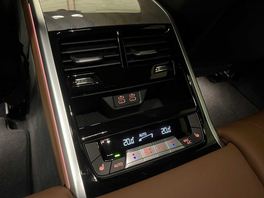 BMW M8 Competition Gran Coupé 625PS -CARBON- 2023 ORIG-NL, S-676-PG 