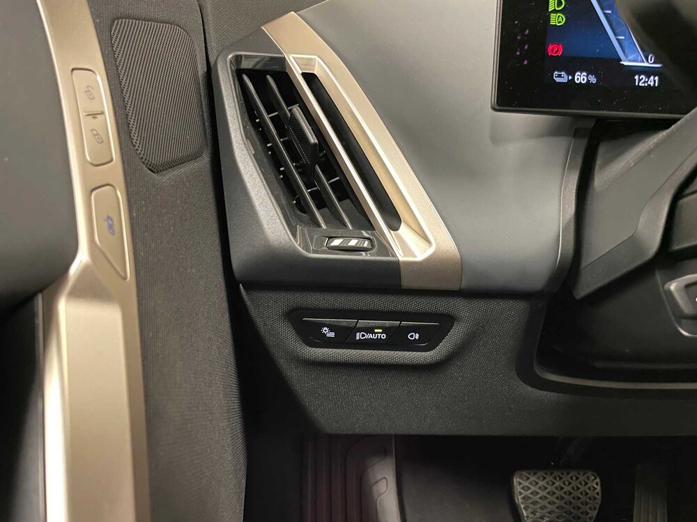 BMW iX xDrive40 High Executive 77 kWh I20 326PS 2021 ORIG-NL, N-370-HJ