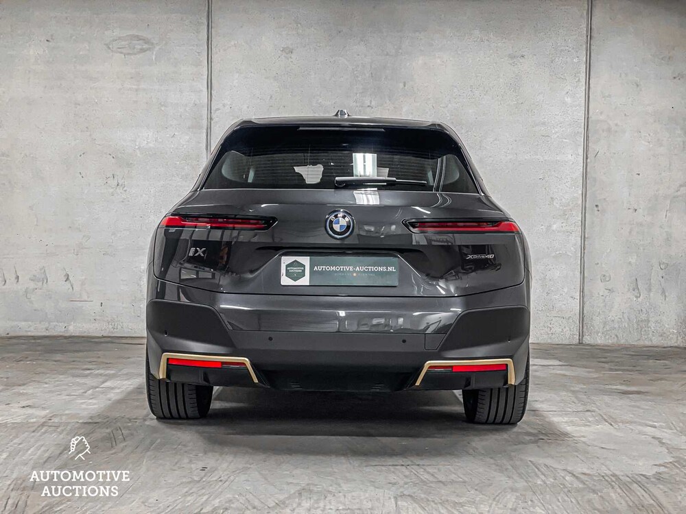 BMW iX xDrive40 High Executive 77 kWh I20 326PS 2021 ORIG-NL, N-370-HJ
