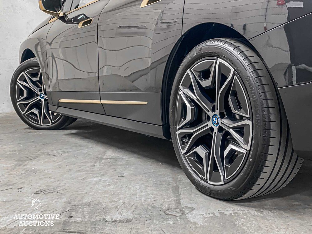 BMW iX xDrive40 High Executive 77 kWh I20 326PS 2021 ORIG-NL, N-370-HJ