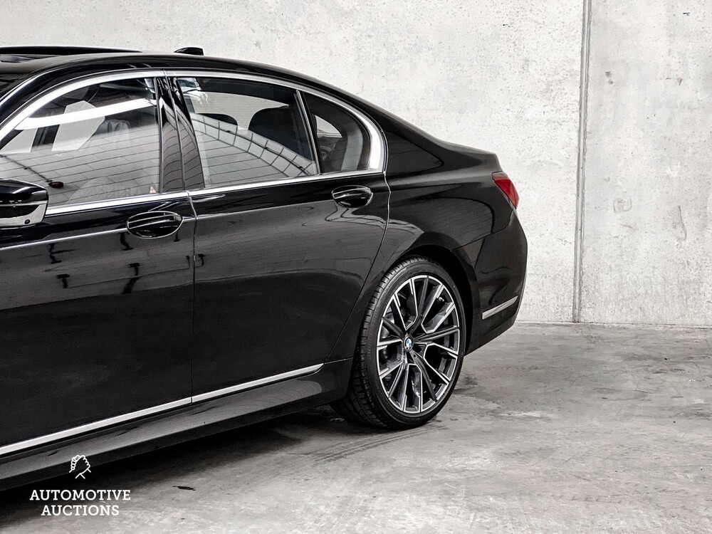 BMW 740d M-Sport xDrive High Executive G11 340PS 2022 ORIG-NL 7er, P-964-RZ