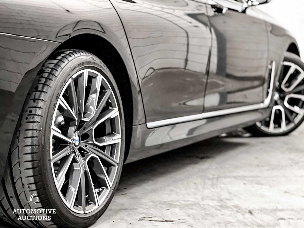 BMW 740d M-Sport xDrive High Executive G11 340PS 2022 ORIG-NL 7er, P-964-RZ