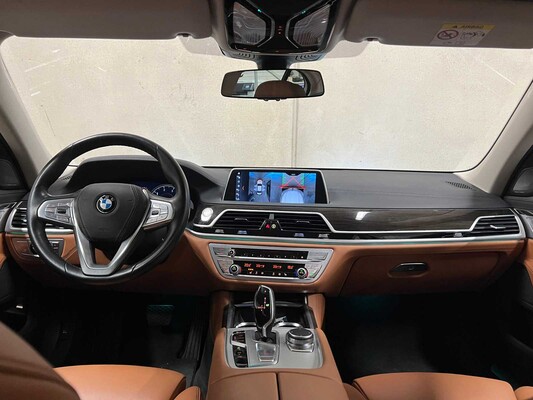 BMW 730d High Executive G11 265pk 2018 7-serie, ZF-100-R