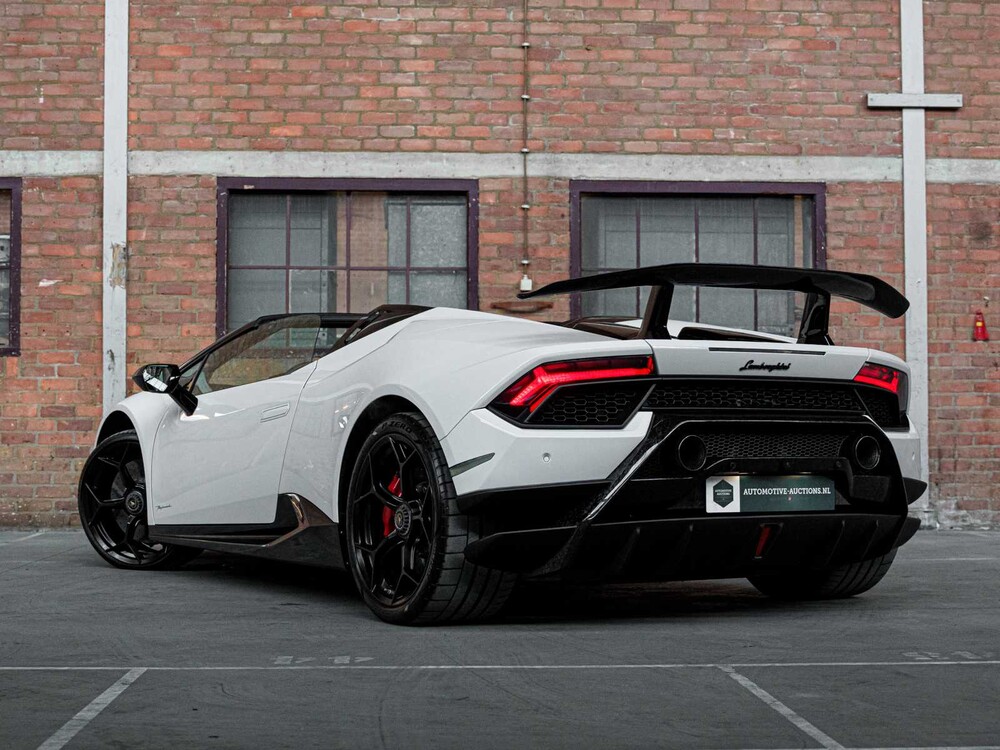 Lamborghini Huracan Performante Spyder 5.2 V10 640pk 2019