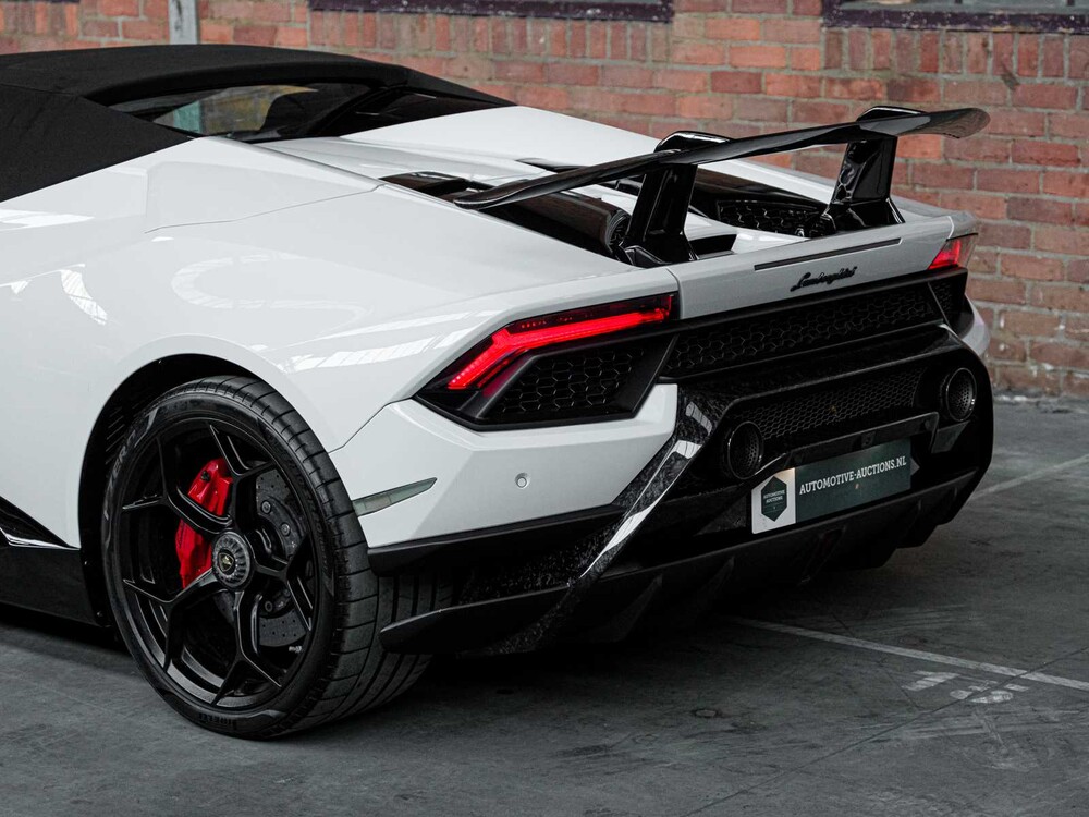 Lamborghini Huracan Performante Spyder 5.2 V10 640pk 2019