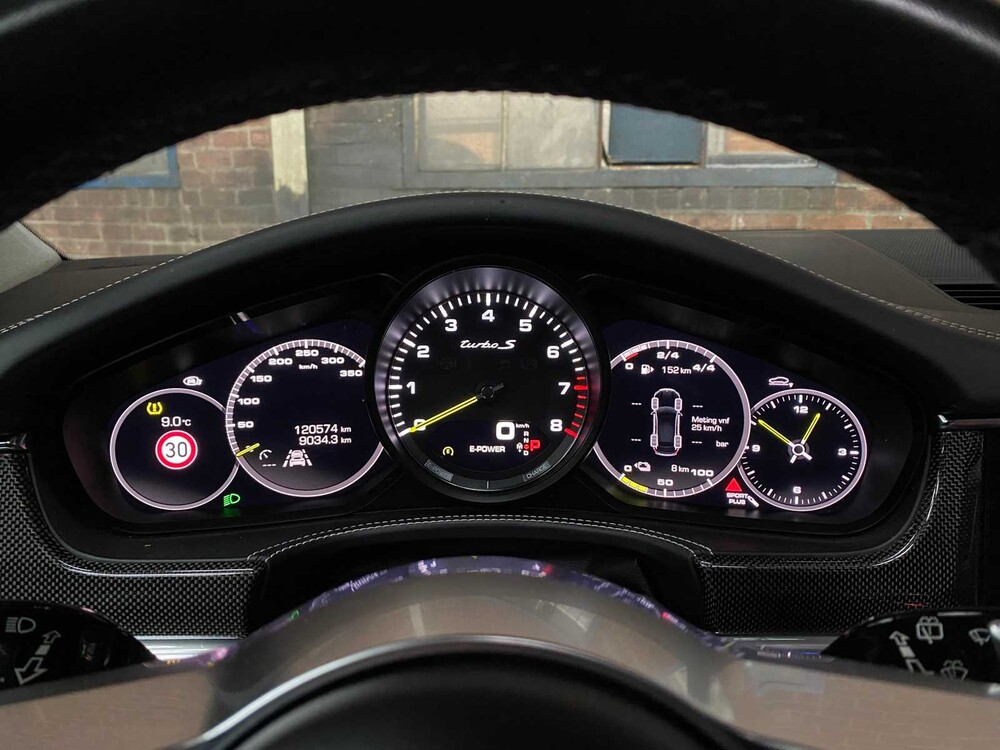 Porsche Panamera Sport Turismo Turbo S E-Hybrid 4.0 V8 680pk 2018, H-902-PP