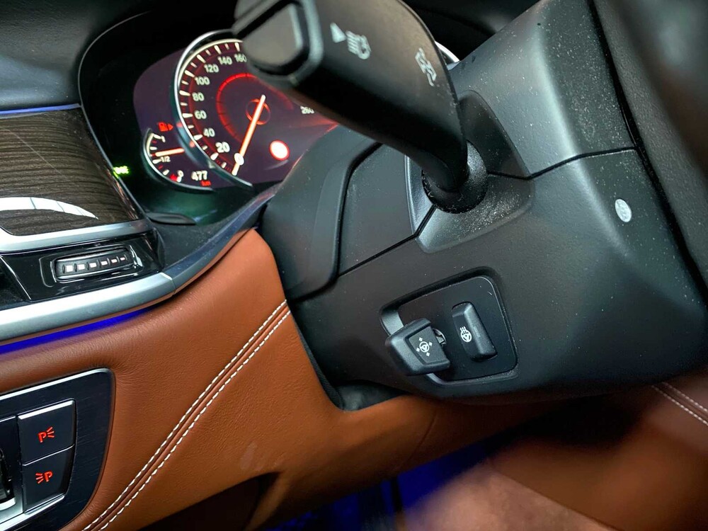 BMW 750Li M-Sport xDrive G12 449pk 2016 7-serie