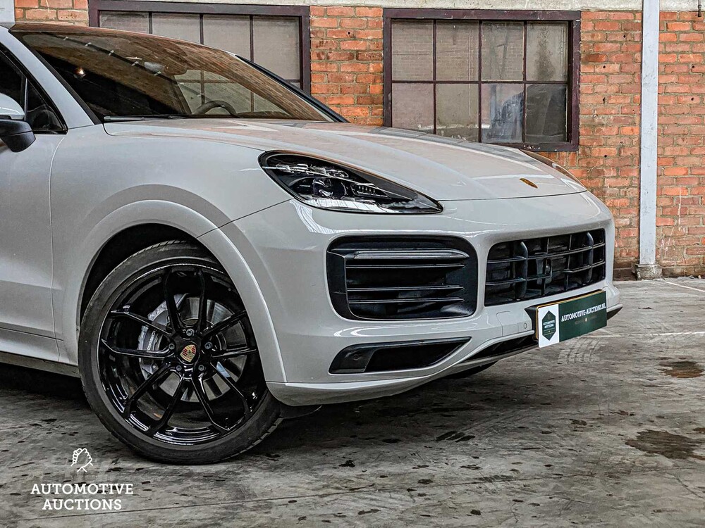 Porsche Cayenne Coupé E-Hybrid 3.0 V6 -CARBON EDITION- 462pk Sport-Chrono 2019 -ORIG. NL-, G-015-LR