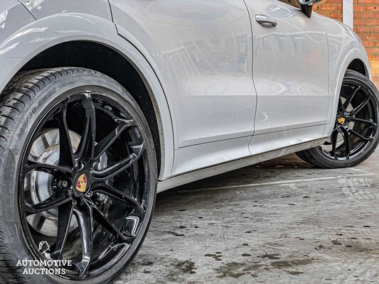 Porsche Cayenne Coupé E-Hybrid 3.0 V6 -CARBON EDITION- 462PS Sport-Chrono 2019 -ORIG. NL-, G-015-LR