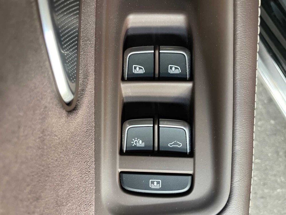 Audi A8 Long W12 6.3 FSI Quattro Pro Line+ A8L 2014, SR-008-V