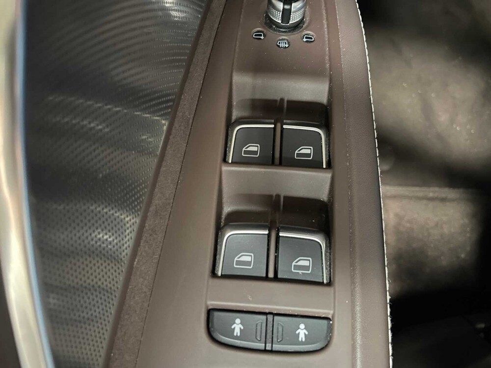 Audi A8 Long W12 6.3 FSI Quattro Pro Line+ A8L 2014, SR-008-V