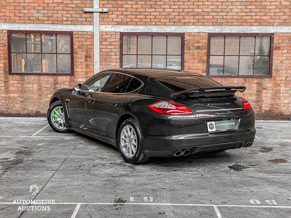 Porsche Panamera 4S 4.8 V8 400pk 2010
