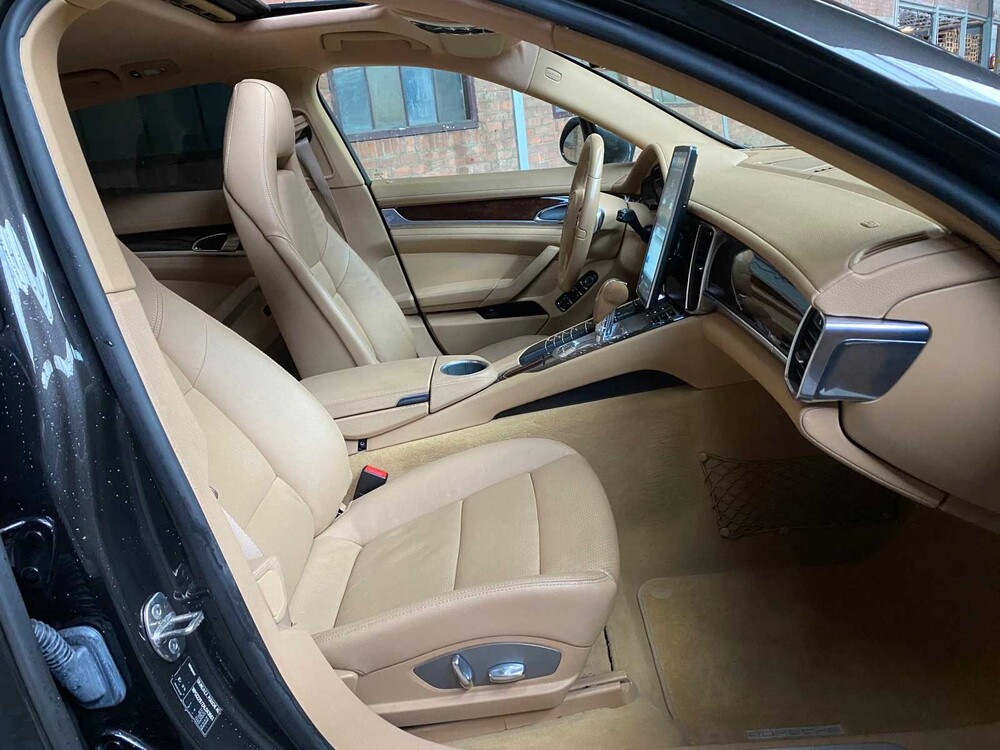 Porsche Panamera 4S 4.8 V8 400pk 2010