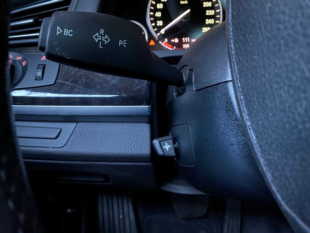 BMW ActiveHybrid7 4.4 V8 465pk 2010