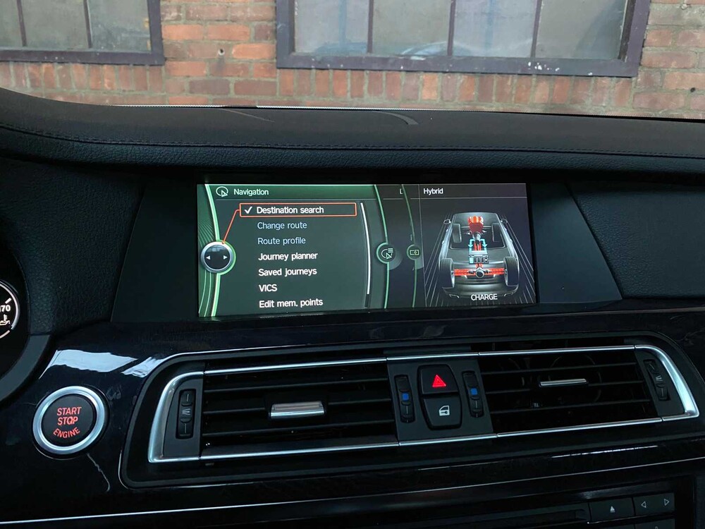 BMW ActiveHybrid7 4.4 V8 465pk 2010