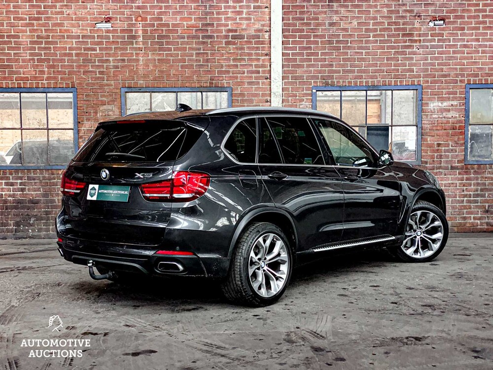 BMW X5 xDrive50i High Executive F15 449pk 2014, XX-057-V