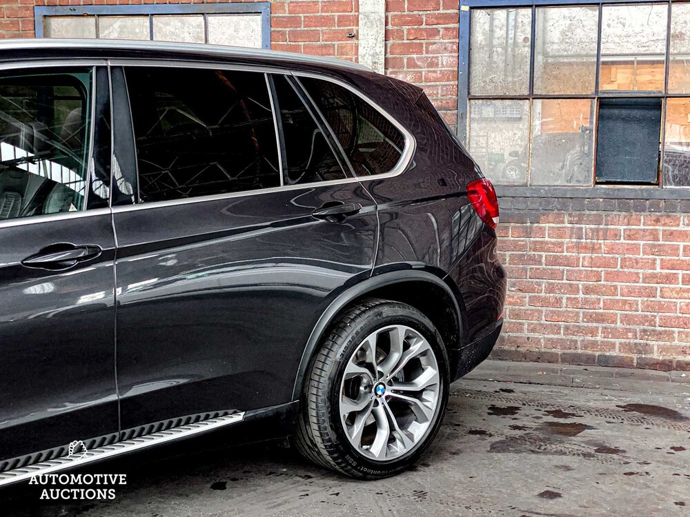 BMW X5 xDrive50i High Executive F15 449pk 2014, XX-057-V