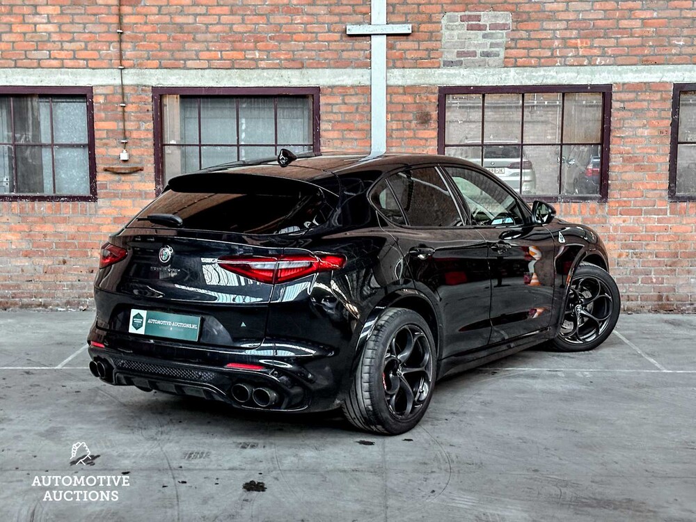 Alfa Romeo Stelvio QUADRIFOGLIO 2.9 V6 -FERRARI ENGINE- AWD 510pk 2018, L-684-LG