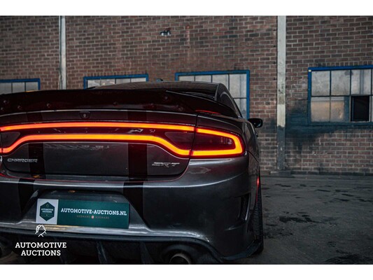 Dodge Charger SRT 5.7 V8 373pk 2016