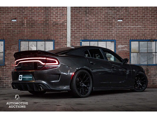 Dodge Charger SRT 5.7 V8 373hp 2016