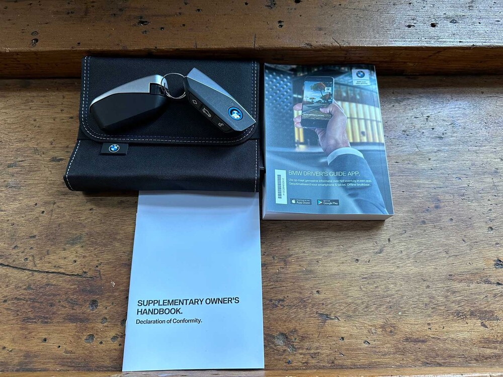 BMW iX xDrive50 M-Sport High Executive 112kWh 523pk 2022 GARANTIE ORIG-NL, P-938-BV