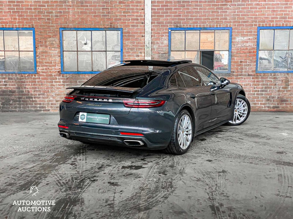 Porsche Panamera 4 E-Hybrid 2.9 V8 462pk Sport-Chrono 2018, L-650-GT