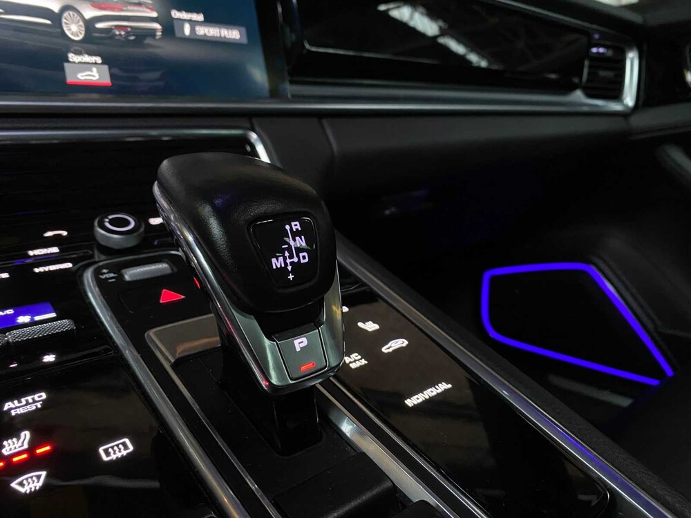 Porsche Panamera 4 E-Hybrid 2.9 V8 462pk Sport-Chrono 2018, L-650-GT