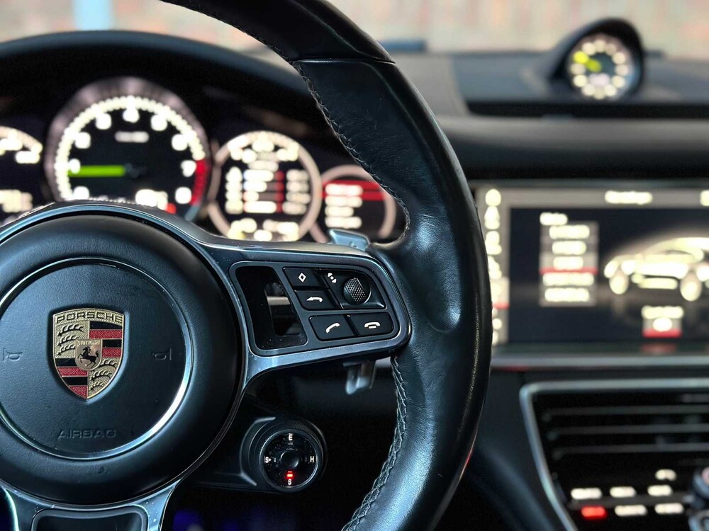 Porsche Panamera 4 E-Hybrid Executive 2.9 V6 Sport-Chrono 462pk NIEUW-MODEL 2017 -ORIG. NL-, PG-155-F