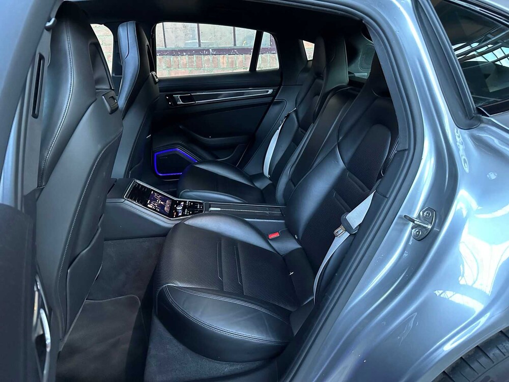 Porsche Panamera 4 E-Hybrid Executive 2.9 V6 Sport-Chrono 462pk NIEUW-MODEL 2017 -ORIG. NL-, PG-155-F