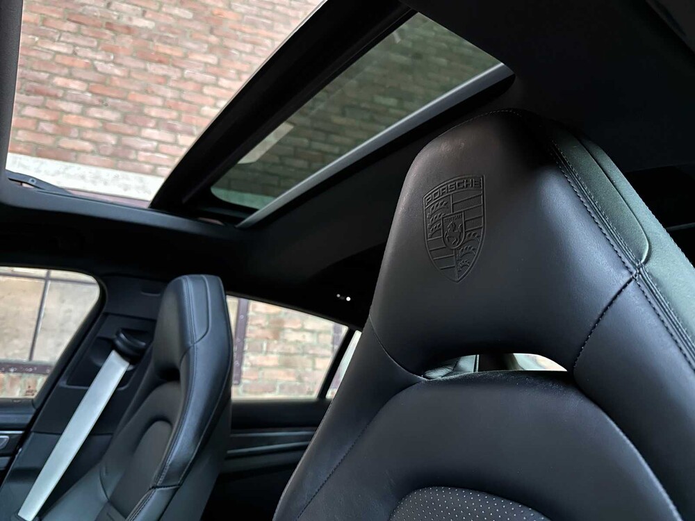 Porsche Panamera 4 E-Hybrid Executive 2.9 V6 Sport-Chrono 462pk NIEUW-MODEL 2017 -ORIG. NL-, PG-155-F
