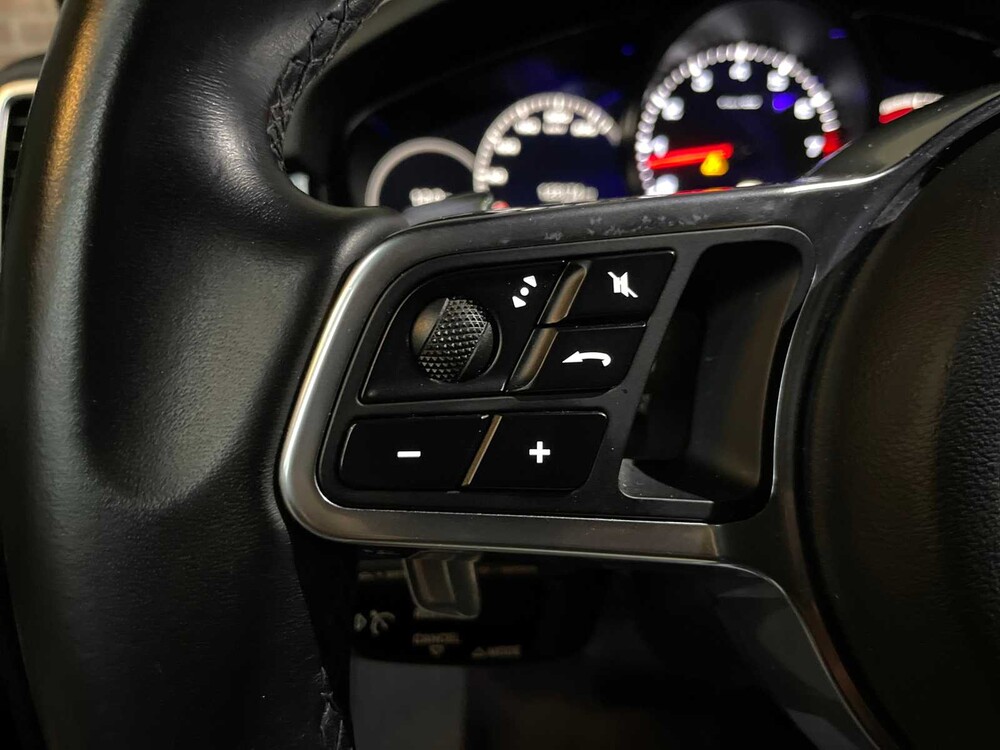 Porsche Cayenne 3.0 V6 340hp 2018 New model, ZG-299-G