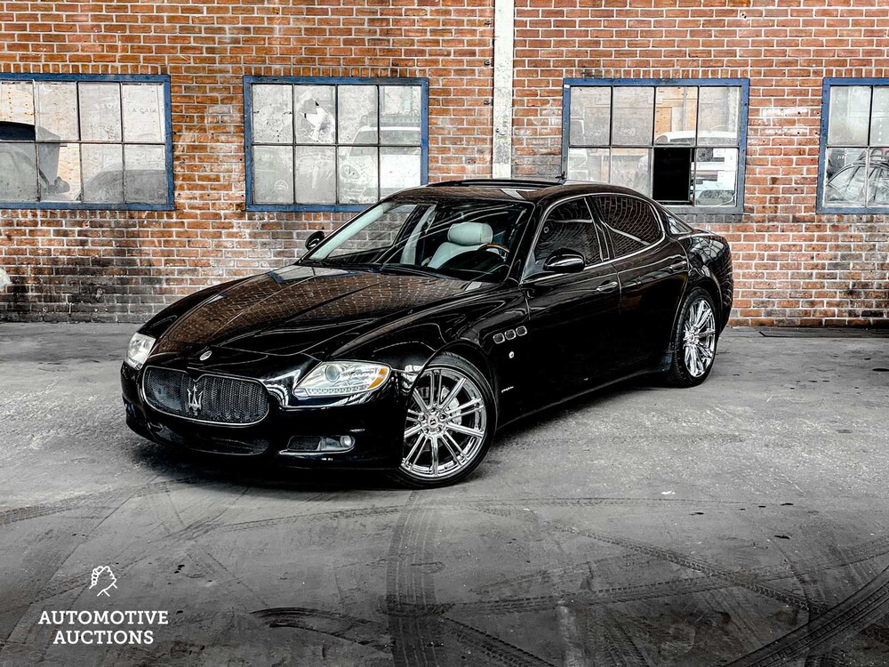 Maserati Quattroporte 4.2 V8 400pk 2009