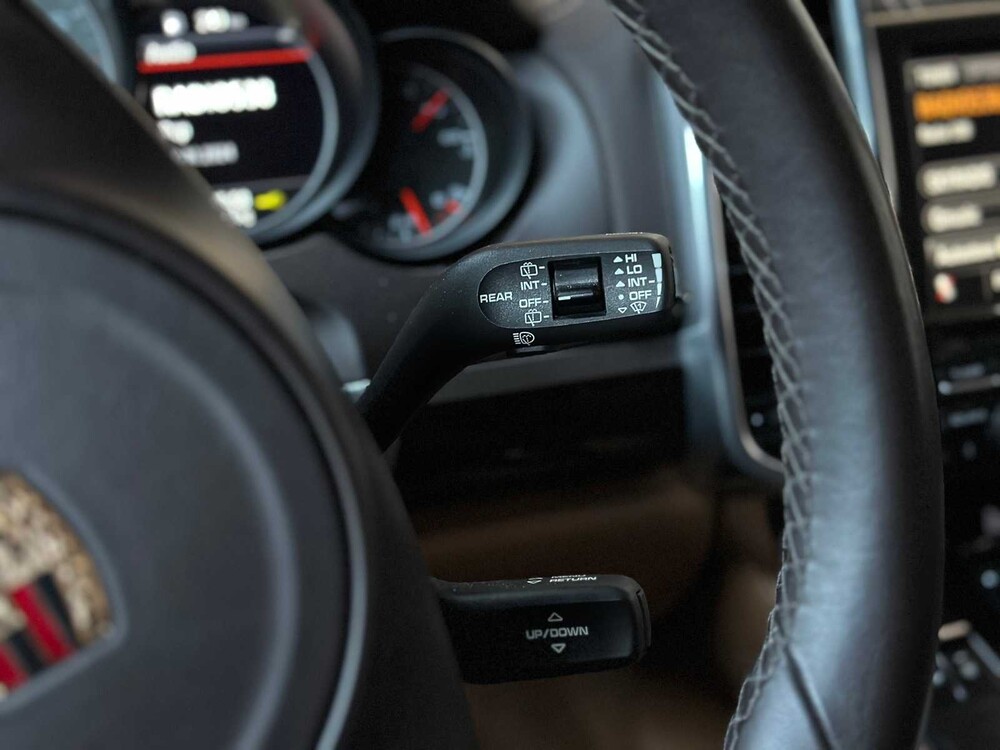 Porsche Cayenne S 4.8 V8 400pk 2012 -ORIG. NL-, 38-TTS-1