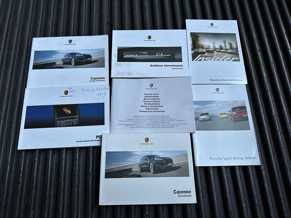 Porsche Cayenne S 4.8 V8 400pk 2012 -ORIG. NL-, 38-TTS-1